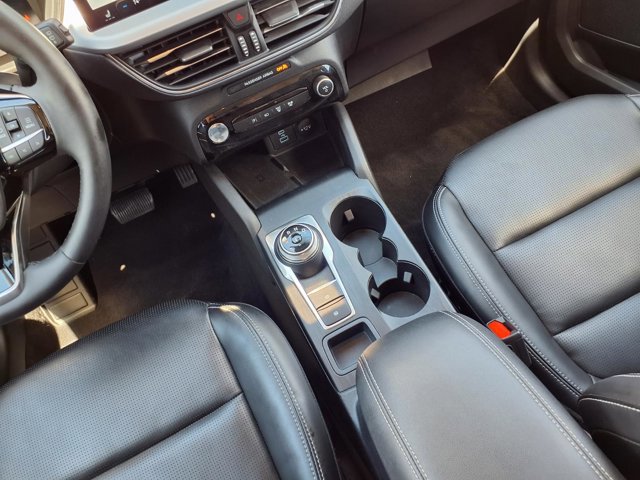 Certified 2023 Ford Escape Platinum AWD/4WD image 11