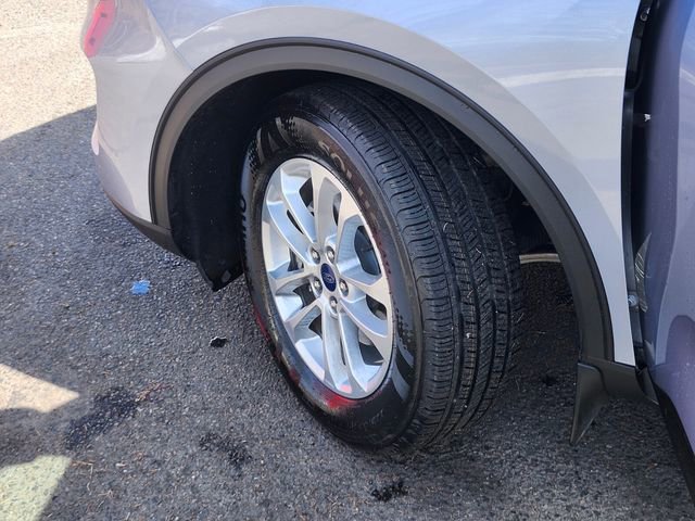 Certified 2022 Ford Escape SE w/ Cold Weather Package image 33