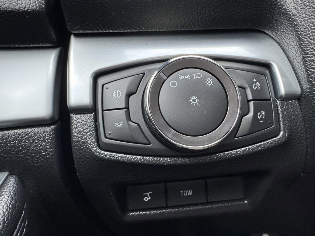 Certified 2018 Ford Explorer Limited w/ Equipment Group 301A image 48