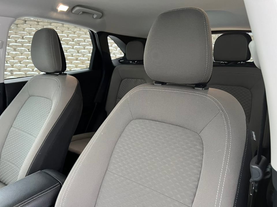 Certified 2022 Ford Escape SE w/ Convenience Package image 16