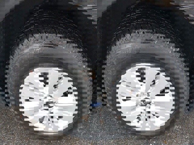 Used 2018 Subaru Outback 2.5i Premium image 13