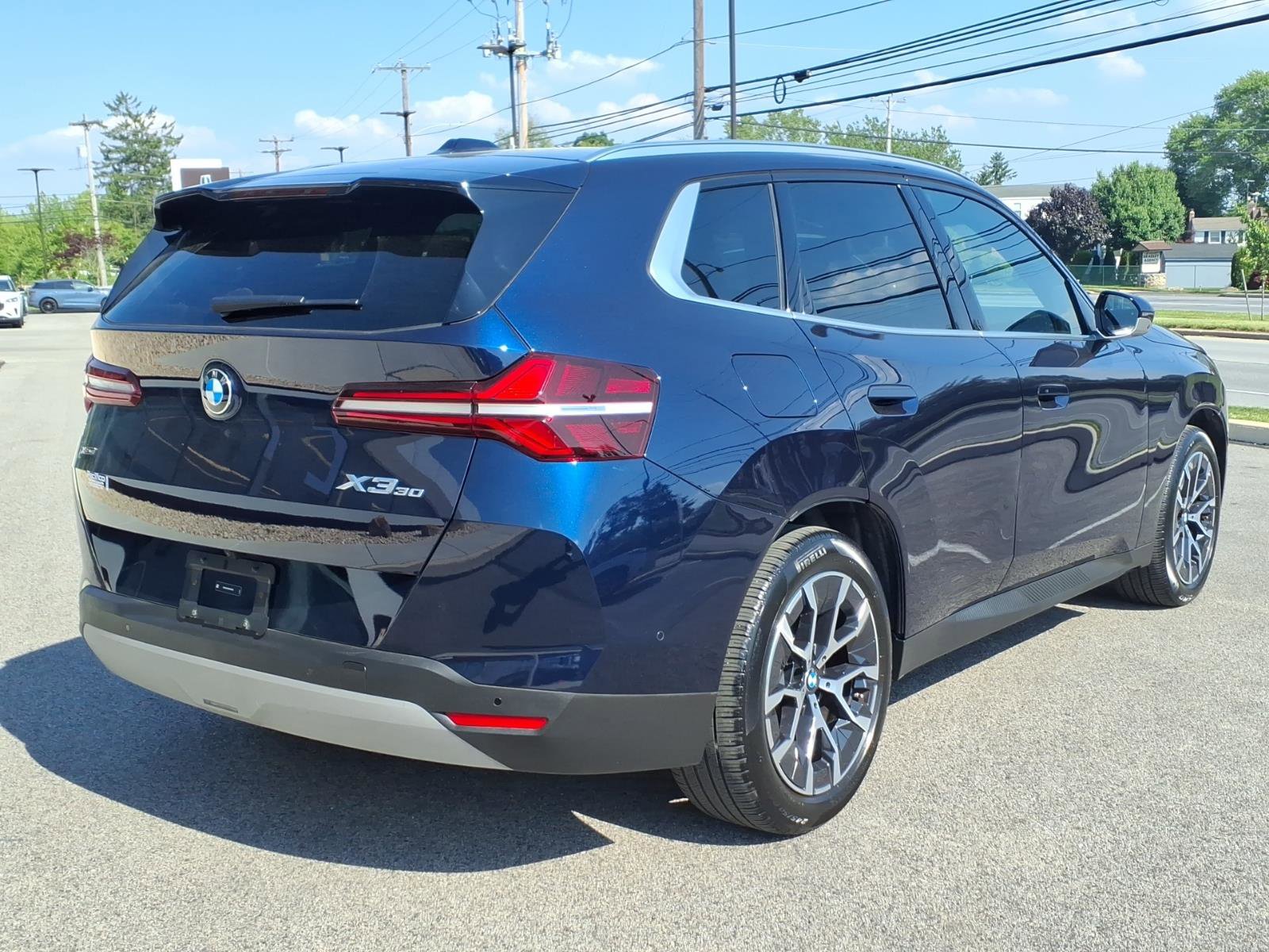 Used 2025 BMW X3 xDrive30 w/ Premium Package AWD/4WD image 4