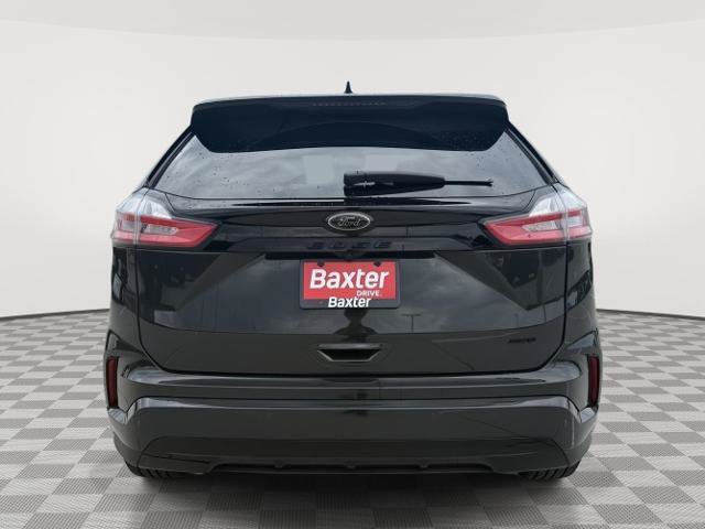 Certified 2024 Ford Edge SE w/ Black Appearance Package AWD/4WD image 8