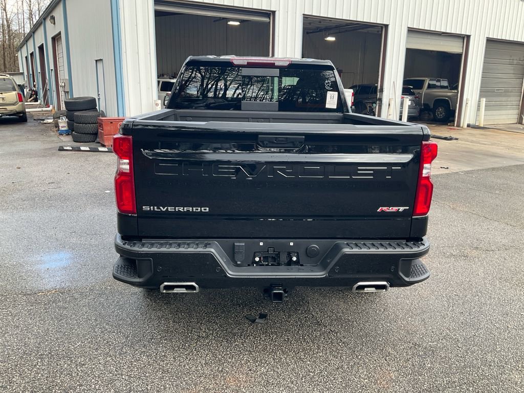 Used 2024 Chevrolet Silverado 1500 RST w/ Convenience Package II AWD/4WD image 6