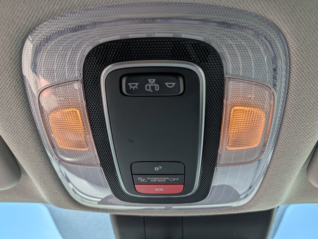 Used 2023 Hyundai Elantra SEL w/ Convenience Package image 18