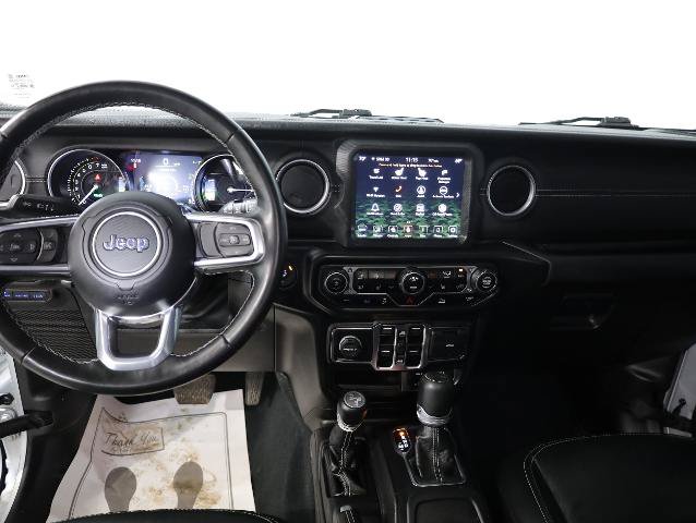 Used 2022 Jeep Wrangler Unlimited Sahara w/ Cold Weather Group AWD/4WD image 12