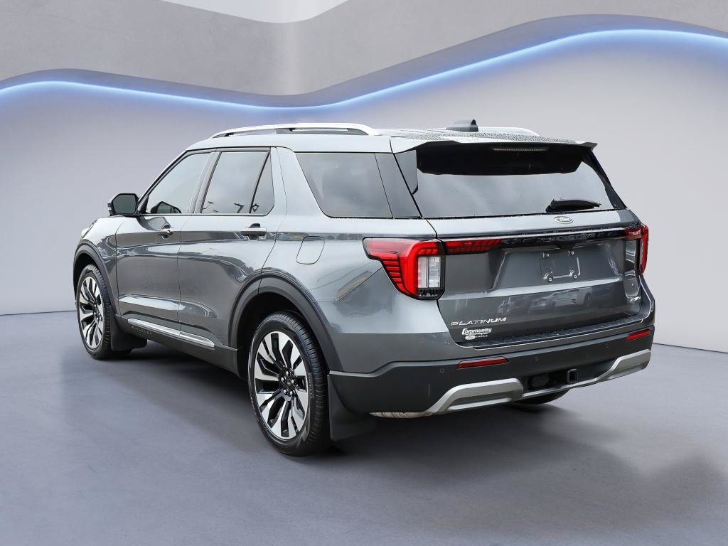 Certified 2026 Ford Explorer Platinum w/ LUX Leather Package AWD/4WD image 4
