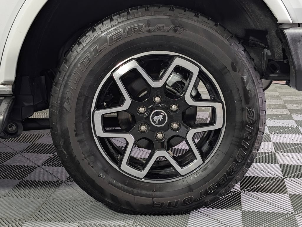 Certified 2025 Ford Bronco Outer Banks AWD/4WD image 27