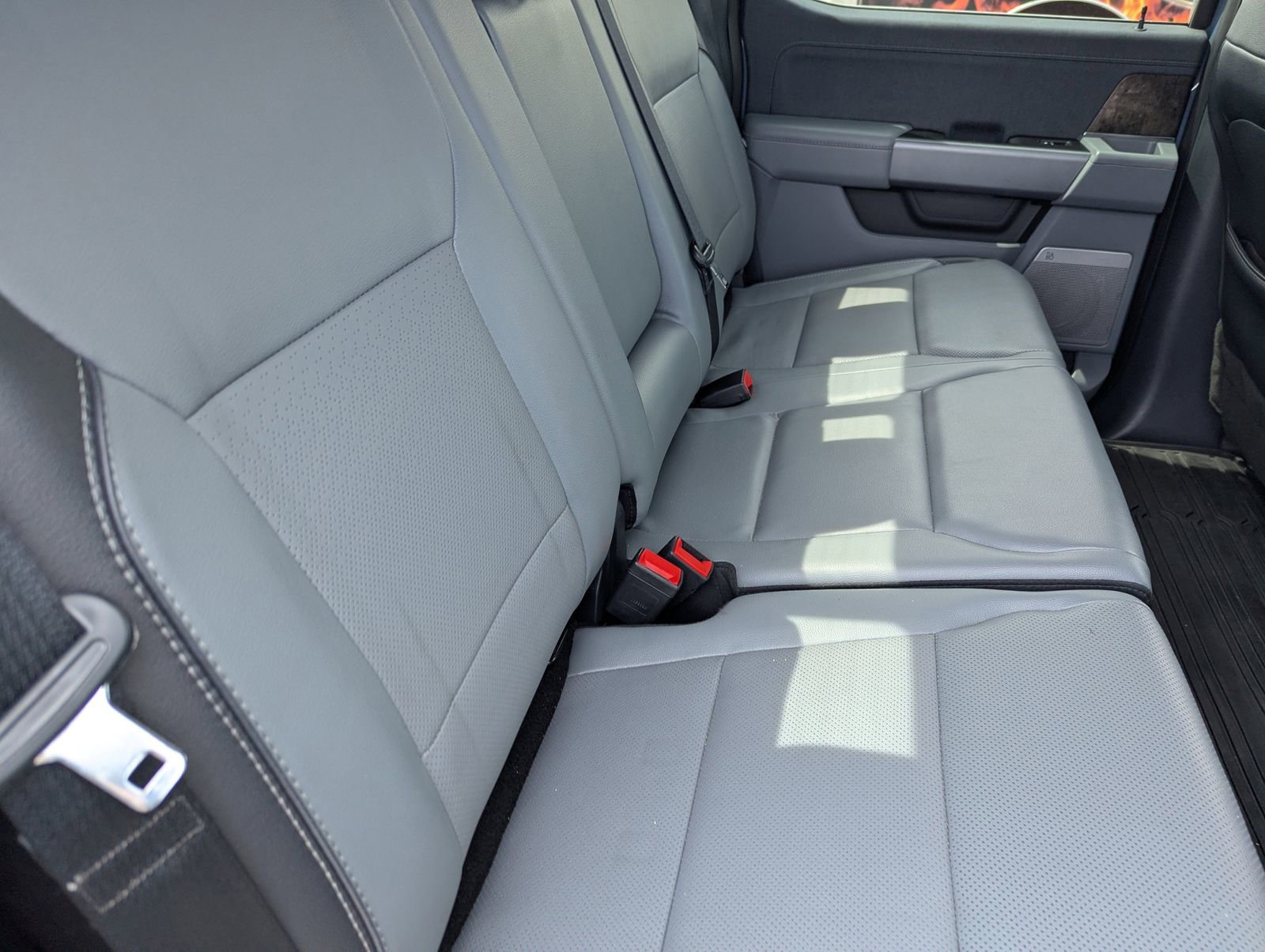 Certified 2023 Ford F150 Lariat w/ Trailer Tow Package image 12