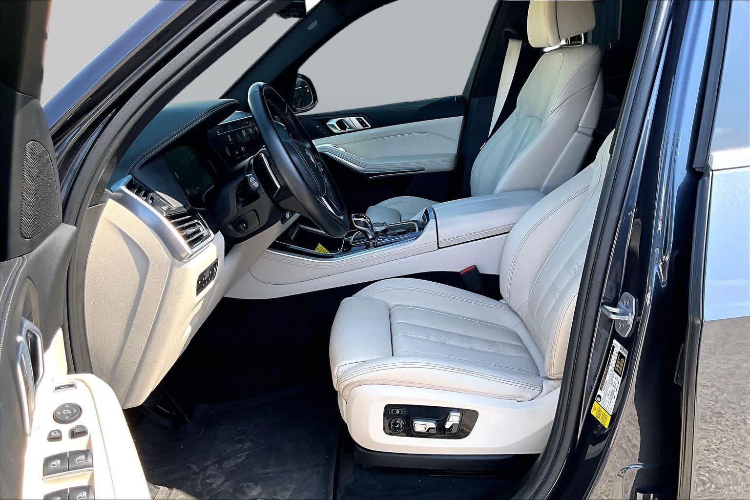Used 2020 BMW X5 sDrive40i w/ Premium Package RWD image 8