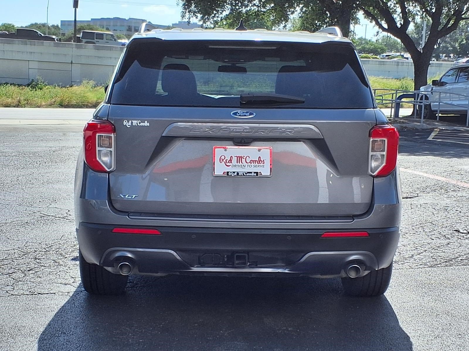 Certified 2023 Ford Explorer XLT w/ Equipment Group 202A RWD image 7