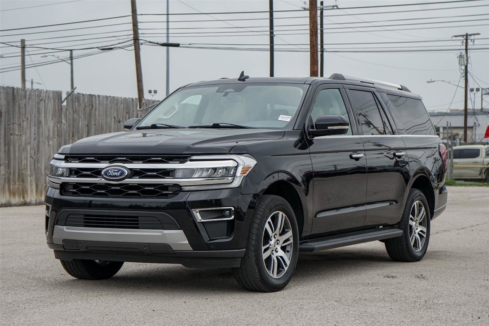 Certified 2024 Ford Expedition Max Limited RWD image 8