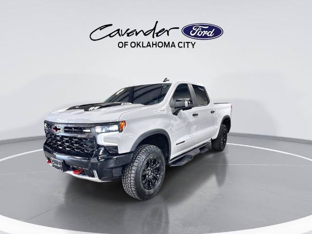 Used 2023 Chevrolet Silverado 1500 ZR2 w/ Technology Package AWD/4WD image 4