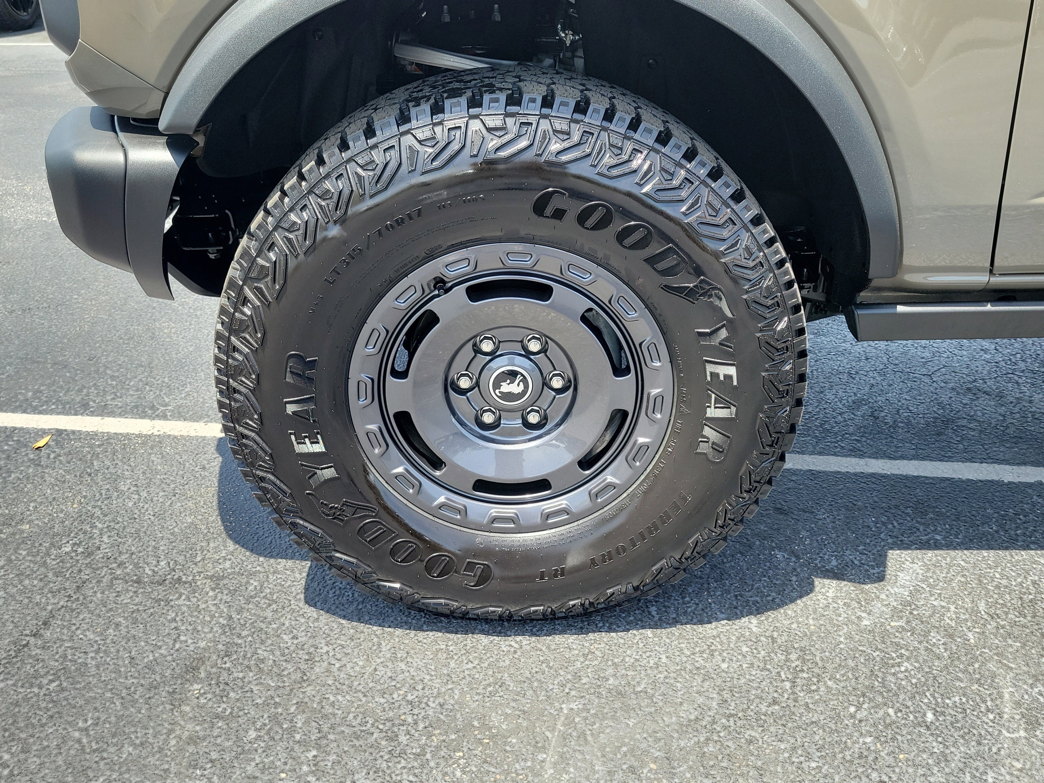 Certified 2025 Ford Bronco Badlands AWD/4WD image 5