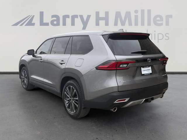 Used 2026 Toyota Grand Highlander AWD Hybrid image 3