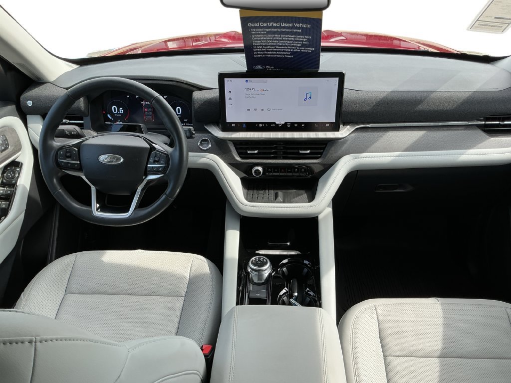 Certified 2025 Ford Explorer Platinum w/ Ultimate Package AWD/4WD image 22