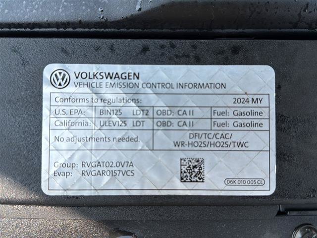 Used 2024 Volkswagen Atlas Peak Edition SEL AWD/4WD image 13