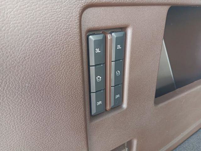 Certified 2024 Ford Expedition Max King Ranch image 38