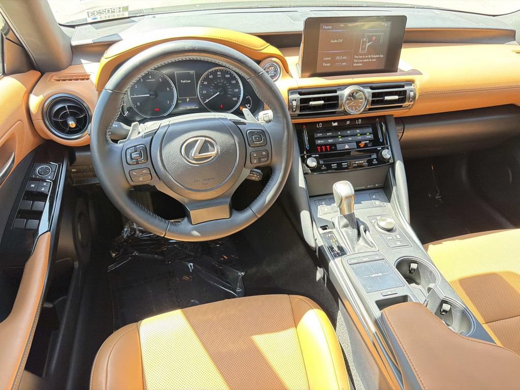 Used 2023 Lexus IS 300 w/ Comfort Package RWD image 8