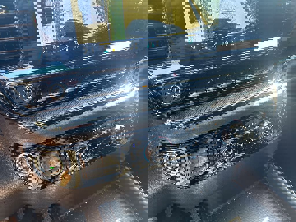 Used 2026 Chevrolet Silverado 2500 ZR2 AWD/4WD image 27