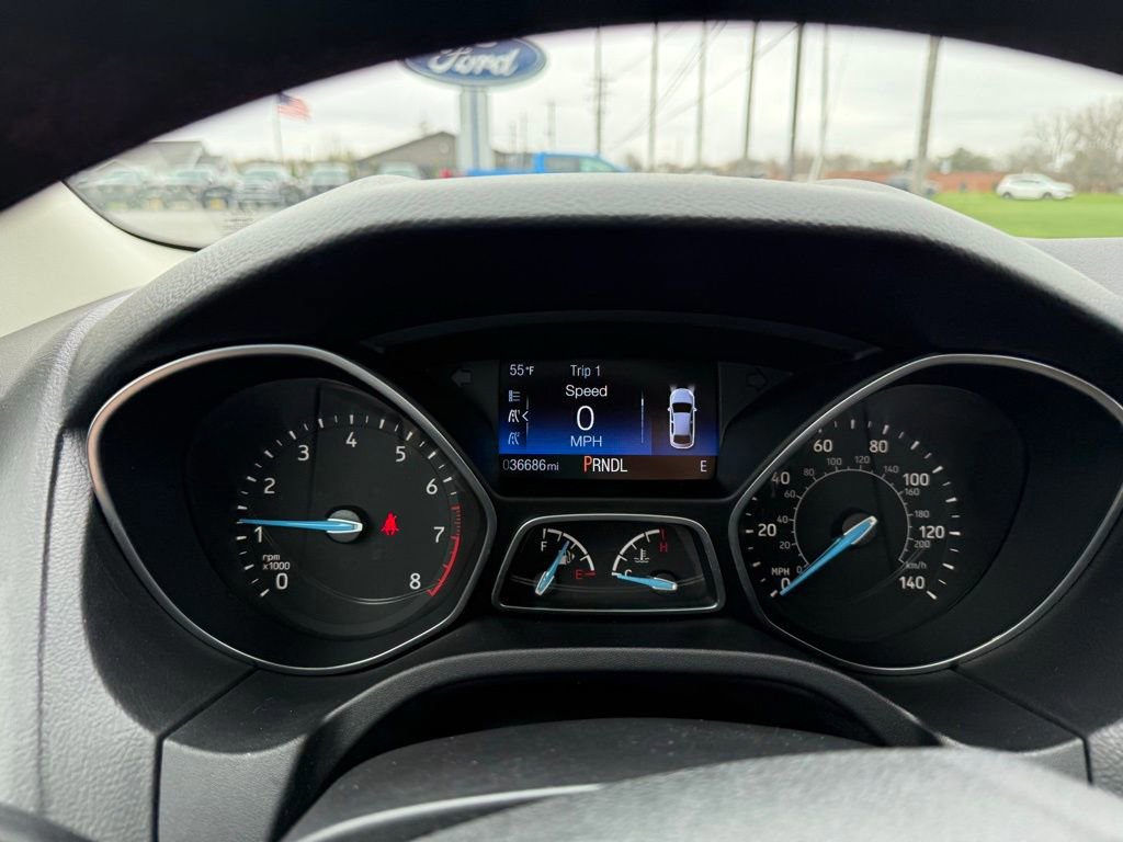 Certified 2018 Ford Focus SE FWD image 26