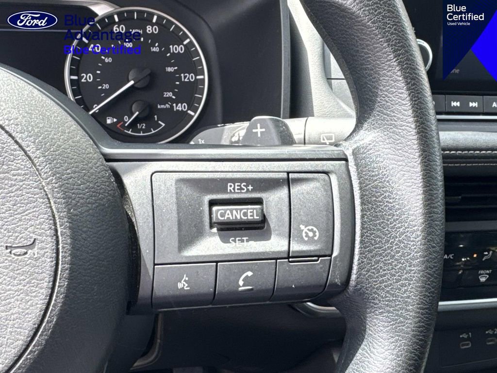 Used 2024 Nissan Rogue S AWD/4WD image 21