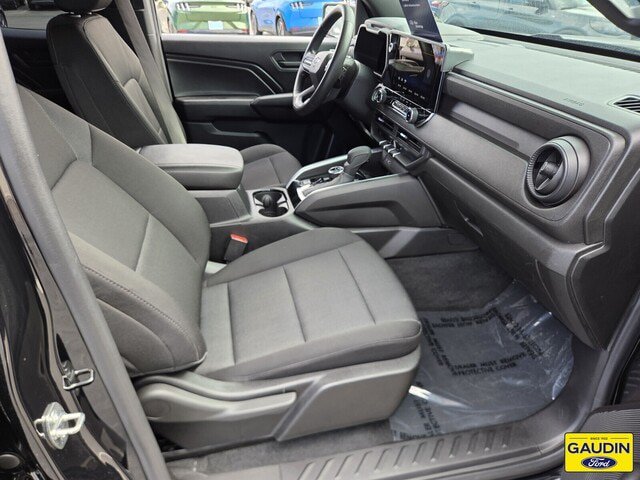 Used 2023 Chevrolet Colorado Trail Boss w/ Advanced Trailering Package AWD/4WD image 16