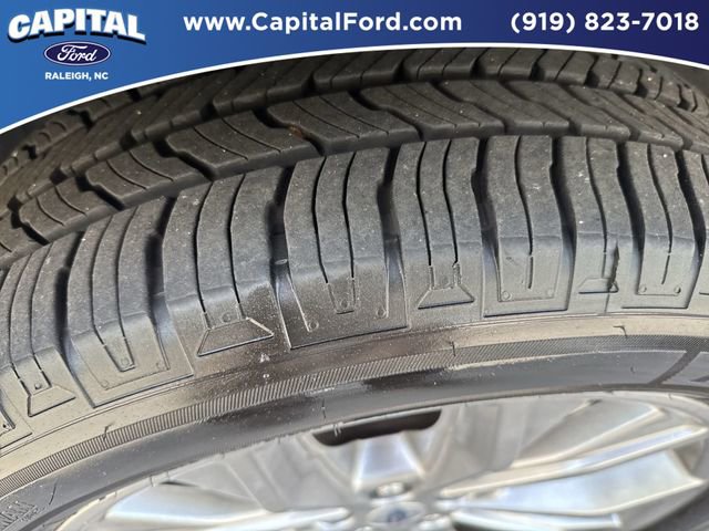 Certified 2023 Ford Explorer Limited w/ Equipment Group 301A AWD/4WD image 14