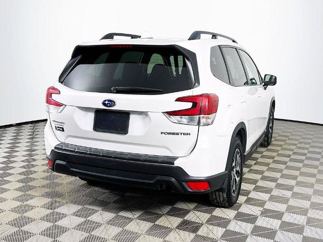Used 2019 Subaru Forester Premium w/ All-Weather Package AWD/4WD image 7