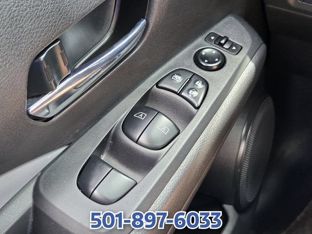 Used 2024 Nissan Kicks SR w/ SR Premium Package FWD image 24
