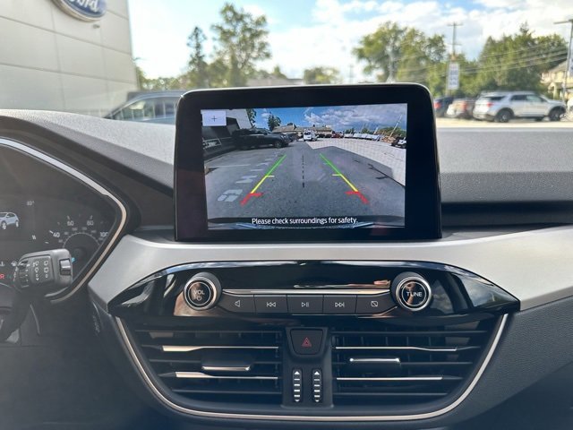 Certified 2022 Ford Escape SE w/ Cold Weather Package image 27