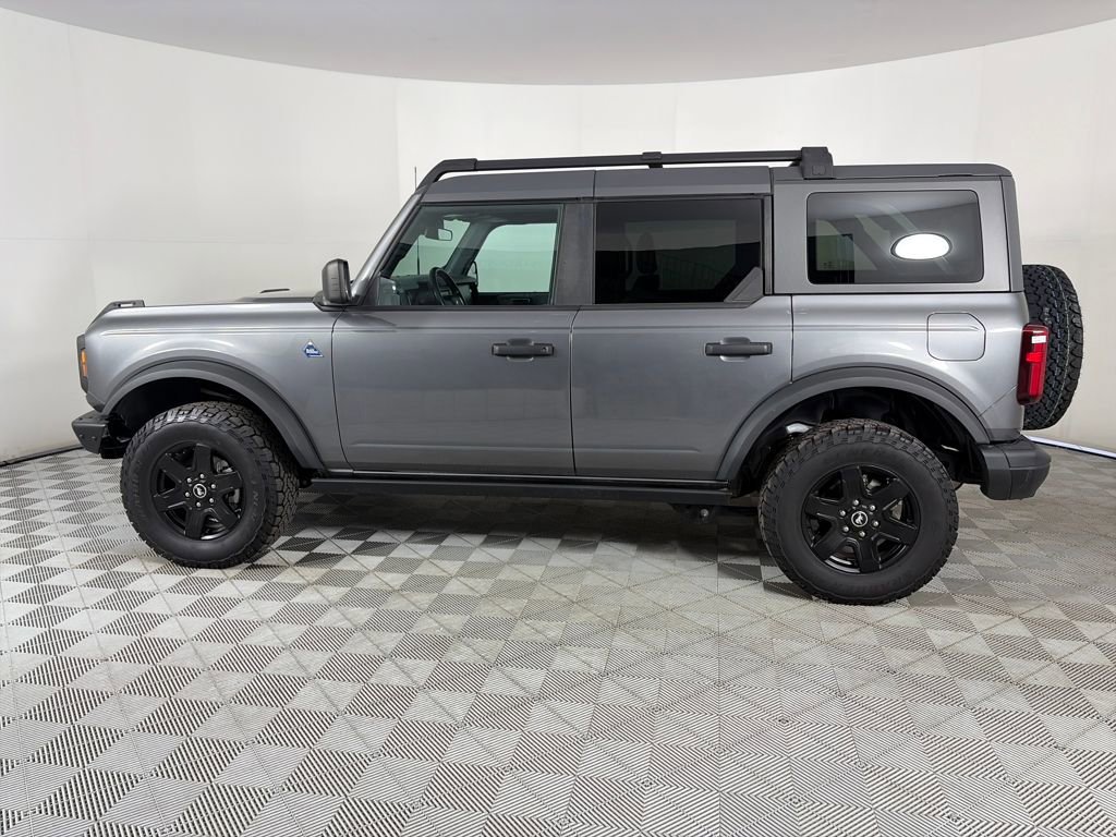 Certified 2022 Ford Bronco Black Diamond image 2