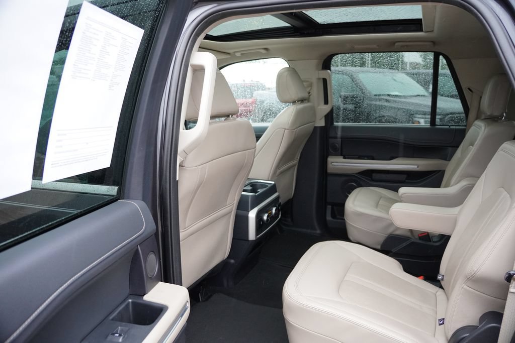 Certified 2024 Ford Expedition Max Limited AWD/4WD image 16