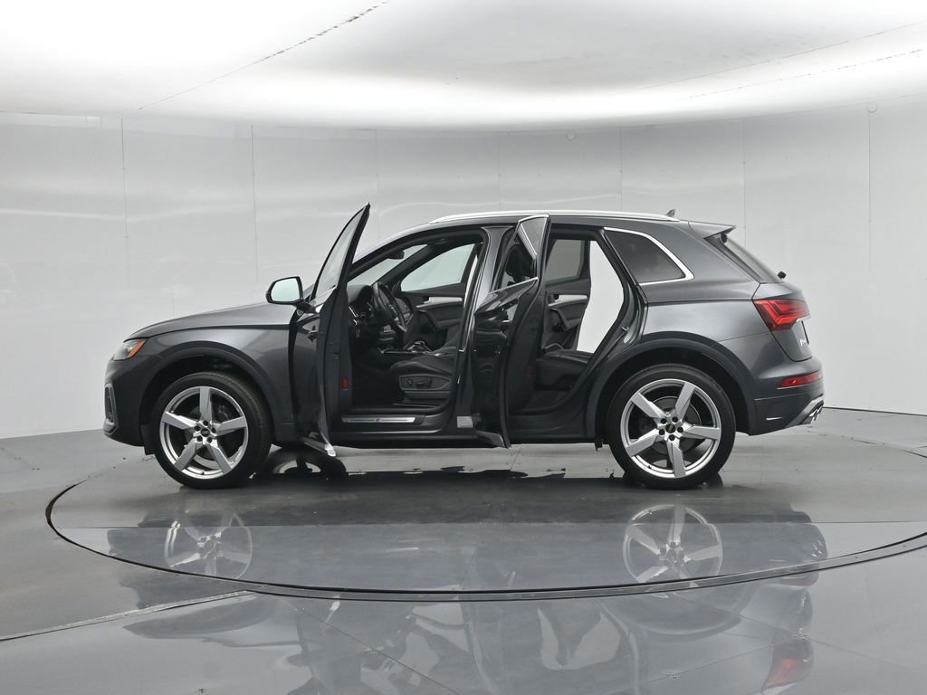 Used 2021 Audi SQ5 Premium w/ Convenience Package image 55