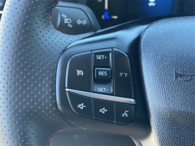 Certified 2025 Ford Escape ST-Line w/ Equipment Group 301A image 9