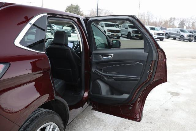 Certified 2024 Ford Edge Titanium w/ Equipment Group 301A image 32
