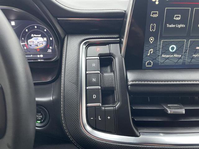 Used 2023 GMC Yukon SLT image 32