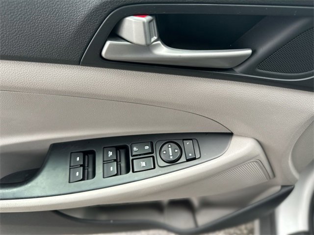 Used 2018 Hyundai Tucson SEL image 14