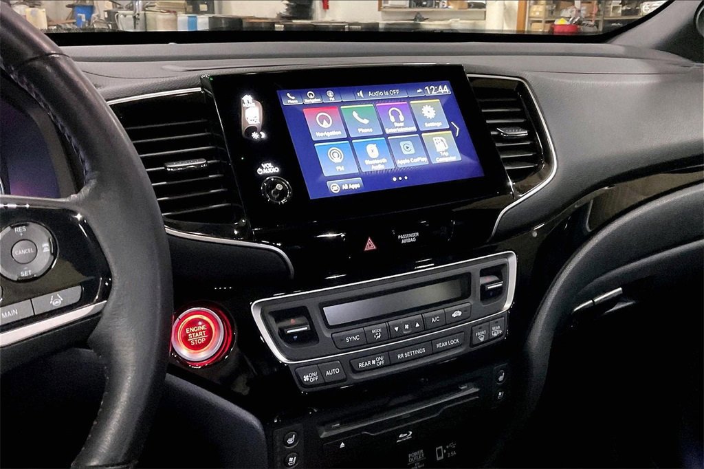 Used 2021 Honda Pilot Black Edition image 8