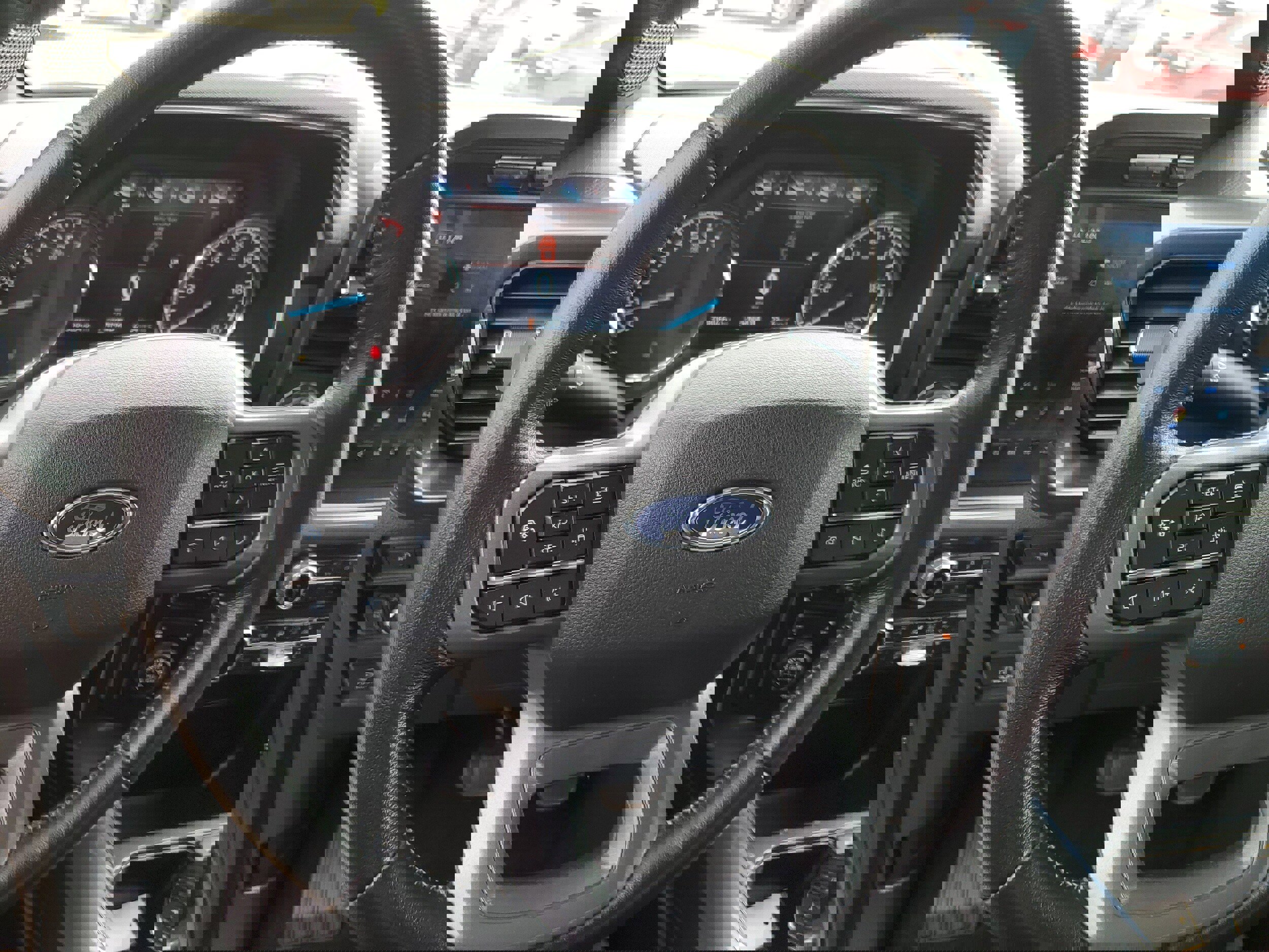 Certified 2022 Ford F150 XLT w/ Equipment Group 302A High image 27