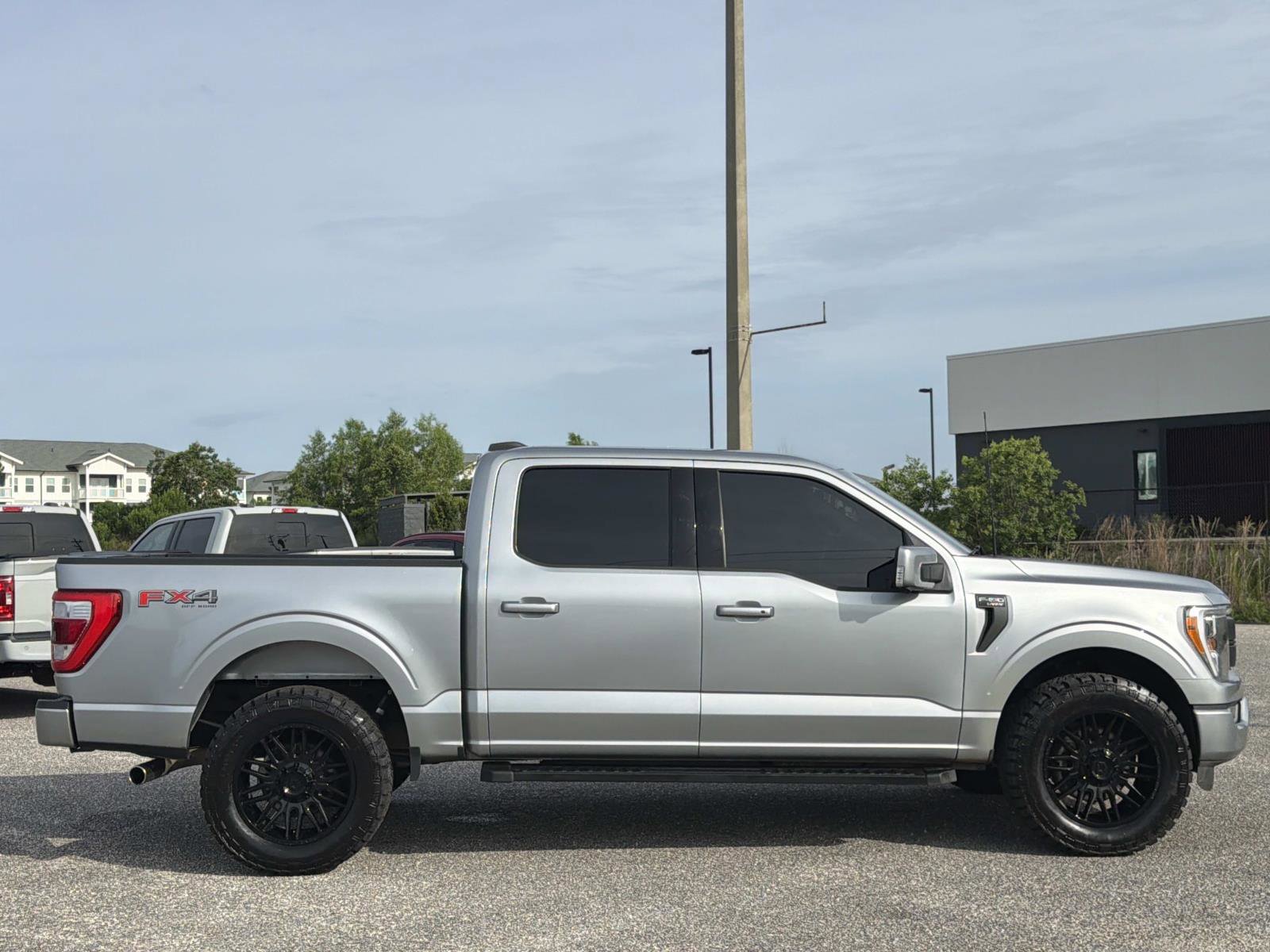 Certified 2023 Ford F150 Lariat AWD/4WD image 3