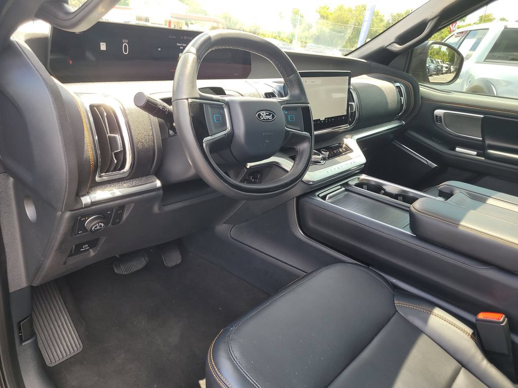 Certified 2025 Ford Expedition Tremor AWD/4WD image 19