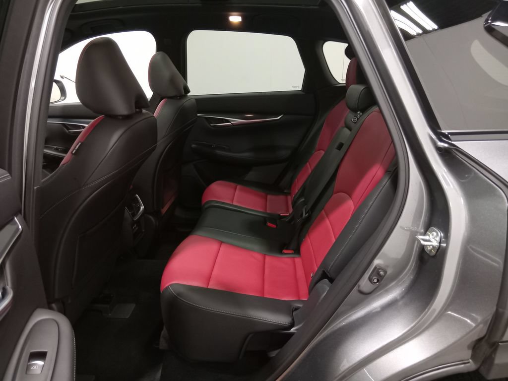 Used 2025 INFINITI QX50 Sport AWD/4WD image 13