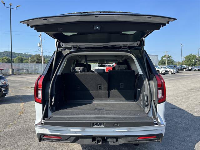 Certified 2025 Ford Expedition Active AWD/4WD image 10
