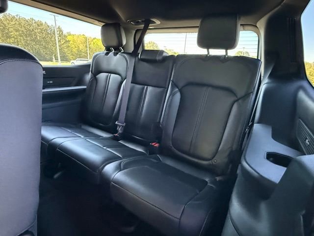 Used 2022 Jeep Wagoneer Series II AWD/4WD image 16