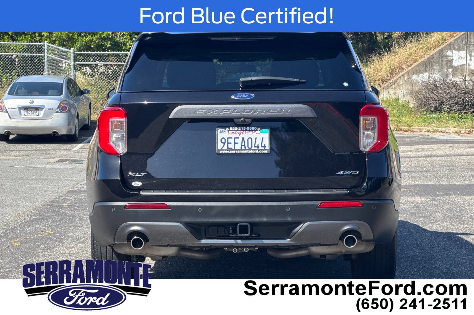 Certified 2022 Ford Explorer XLT w/ Equipment Group 202A AWD/4WD image 6
