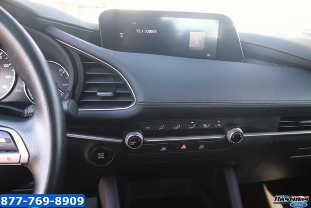 Used 2022 MAZDA MAZDA3 Sedan image 14