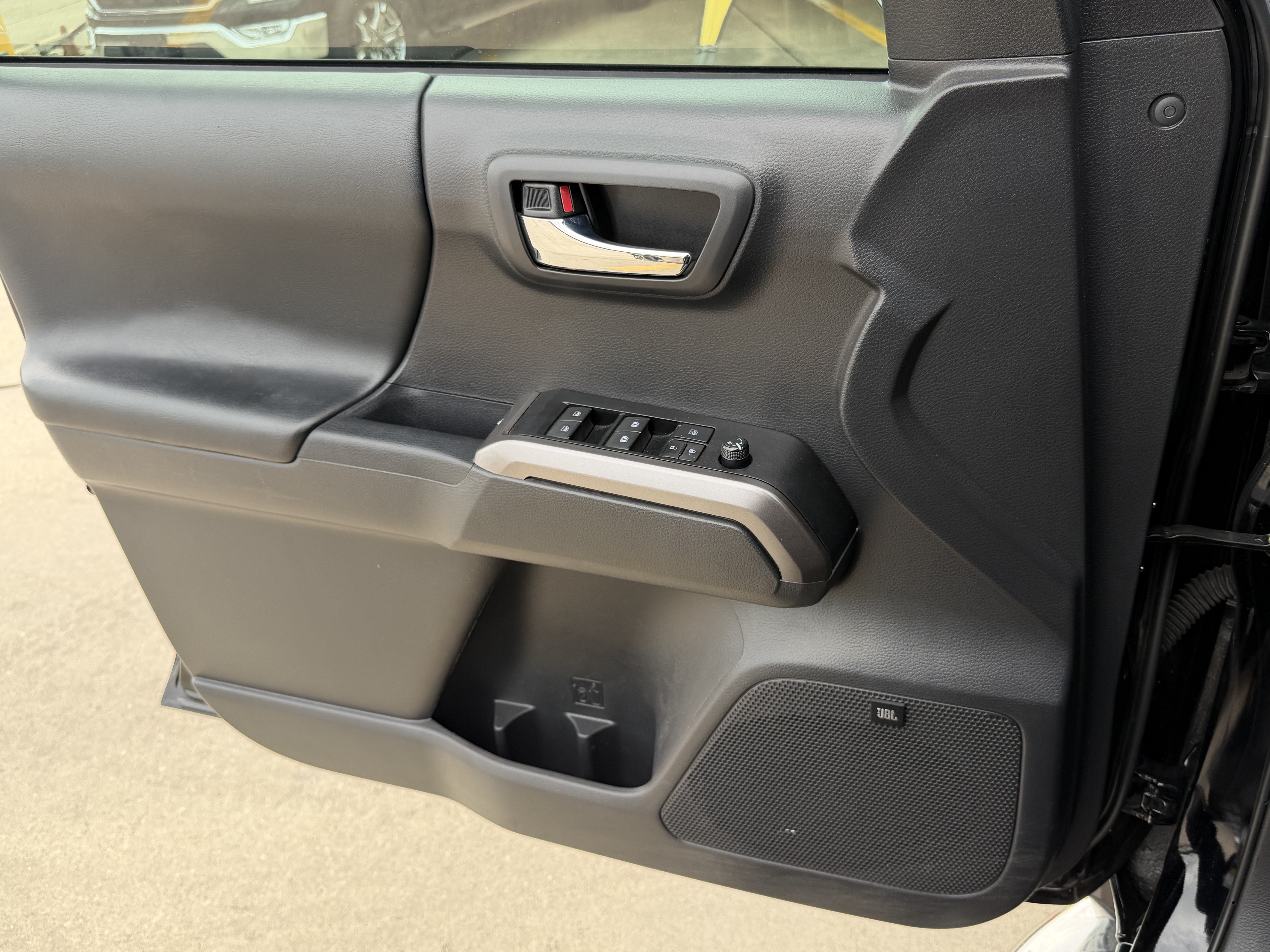 Used 2023 Toyota Tacoma Limited RWD image 24