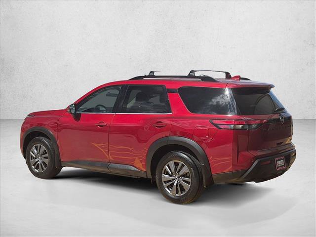 Used 2022 Nissan Pathfinder SV w/ SV Black Package FWD image 8