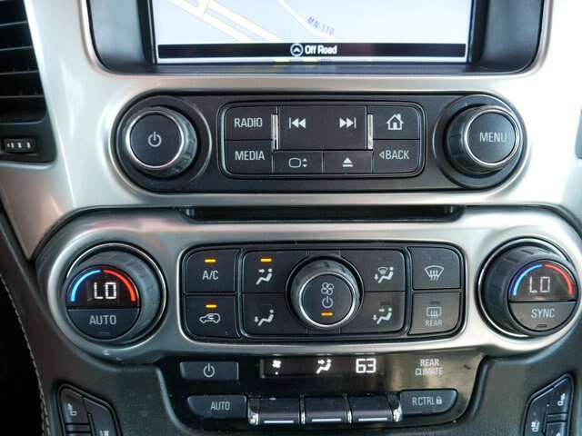 Used 2020 Chevrolet Suburban Premier AWD/4WD image 30